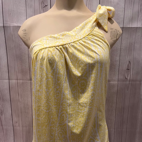 INC Yellow Top Small - Picture 1 of 2